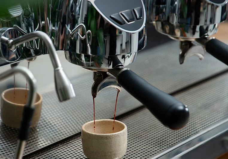 معدات المقاهي