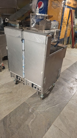Buy Pitco SEH50-2 FD Electric Fryer with Built-In Filtration – 46 L Oil Capacity, 28 kW