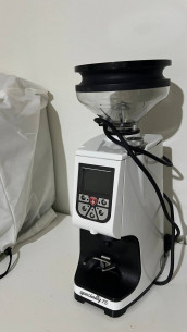 Buy Eureka Atom speciality 75E White - Red Speed
