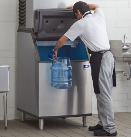 Buy Manitowoc- IDP0500A-261+D570- Ice Maker Dice Cube With Bin 233.6 KG